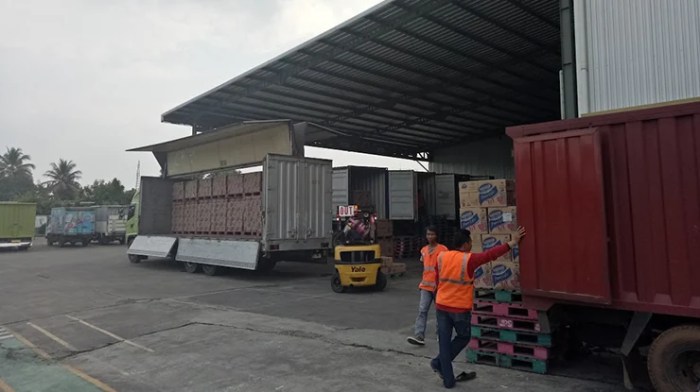 Gaji pt akasha wira international tbk