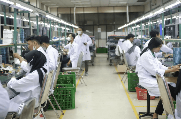 Gaji pt mahakarya toy