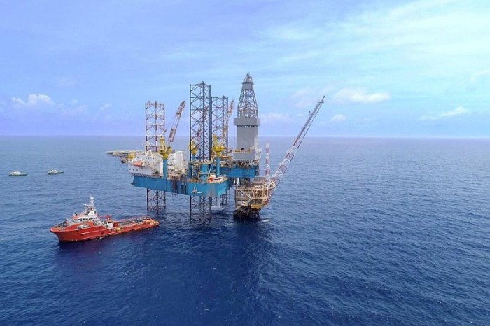 Gaji pegawai offshore