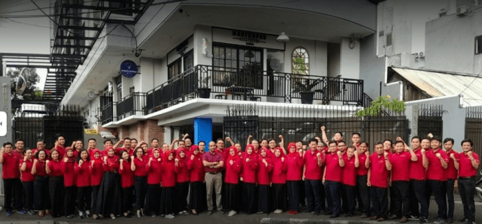Gaji pt millennium pharmacon international